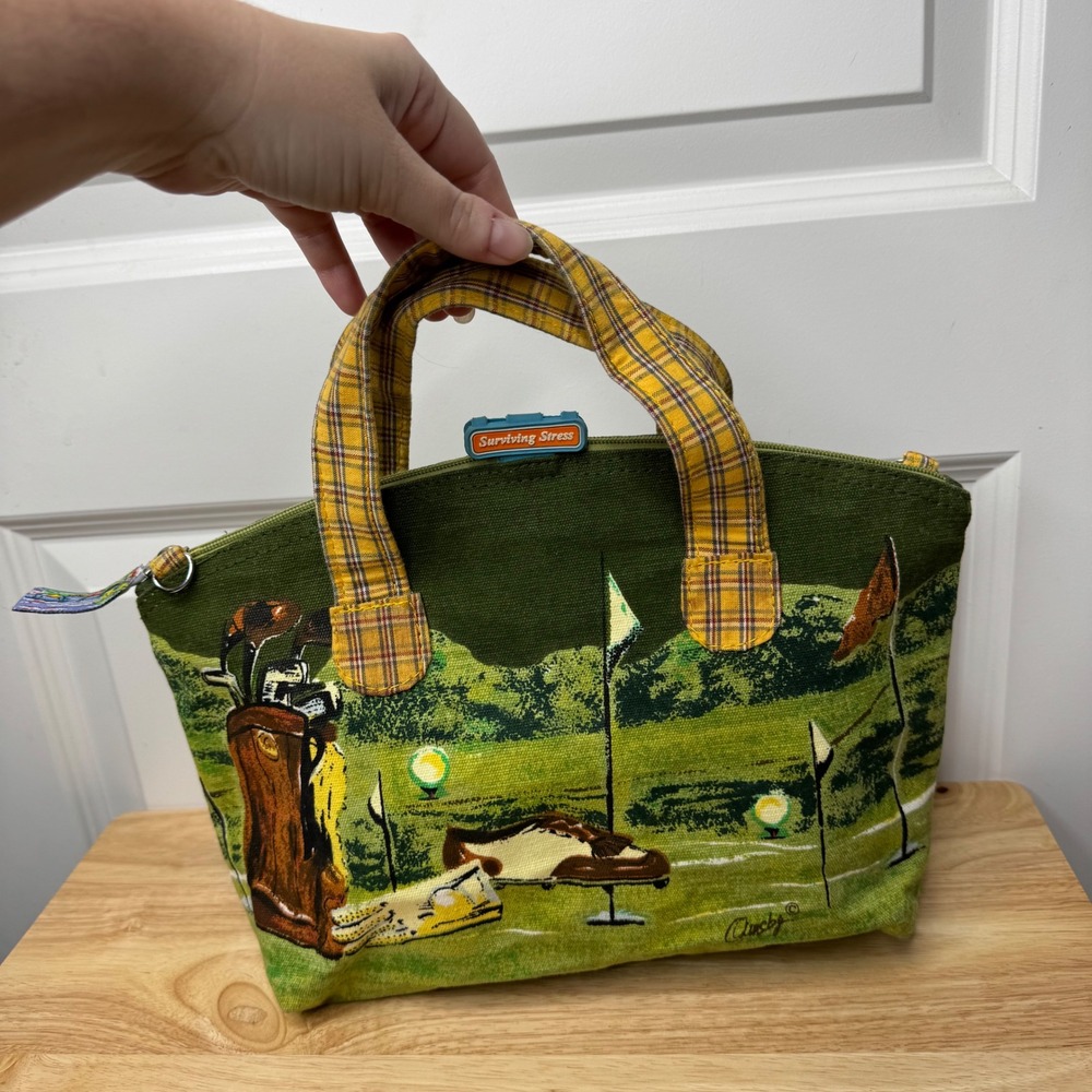 VTG Anne Ormsby Golf Scene Tote Bag Whimsical Golf Bag Shoe Flags